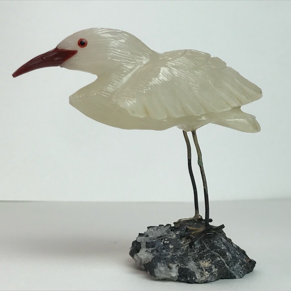 Carved Quartz Bird Egret Herron Structure Figurine on Smoky Quartz? Pedestal - Picture 2 of 12